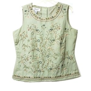 Vintage Appraisal Boho Floral Embroidered Sage Green Top Button Back Size Med